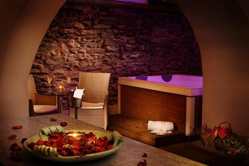 Hotel Ambassador Kösice Dış mekan fotoğraf